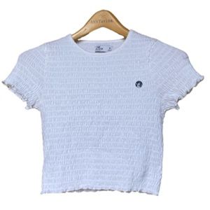 Brand New Hollister White Ruffled Shirt Size Medium